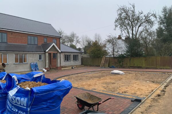 horseshoe shaped block paving driveway in st albans