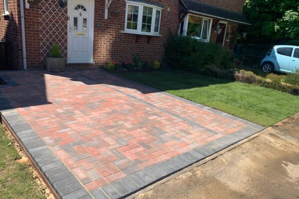 Brindle & Charcoal Block Paving Driveway in Harpenden