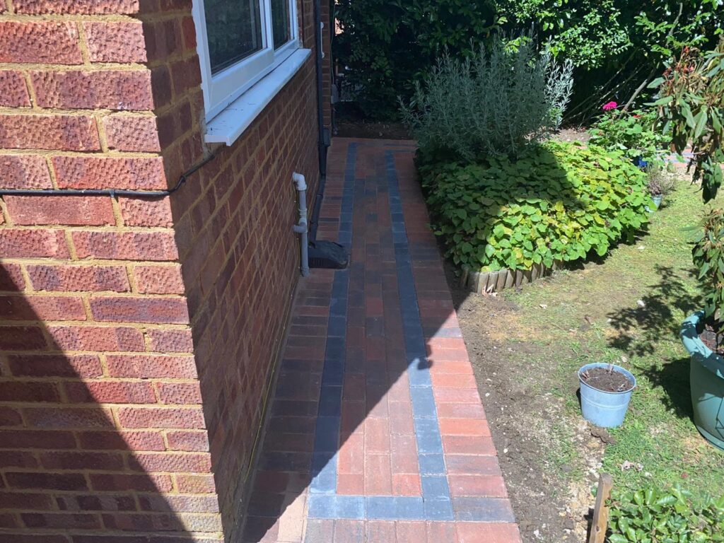 brindle and charcoal block paved path in st albans