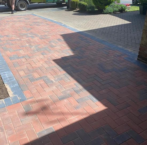 block paved driveway