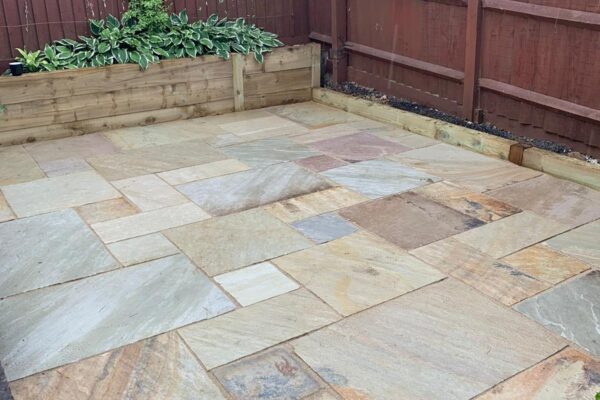 sandstone paving contractors hitchin