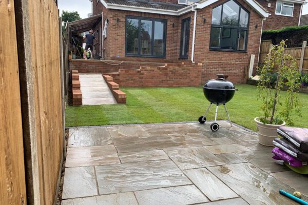 raj blend sandstone patio in dunstable