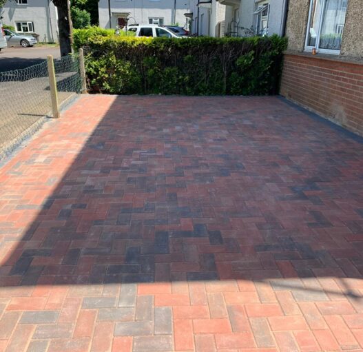 block paved driveway redbourn