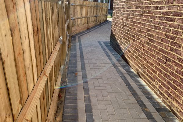 block paved pathway welwyn