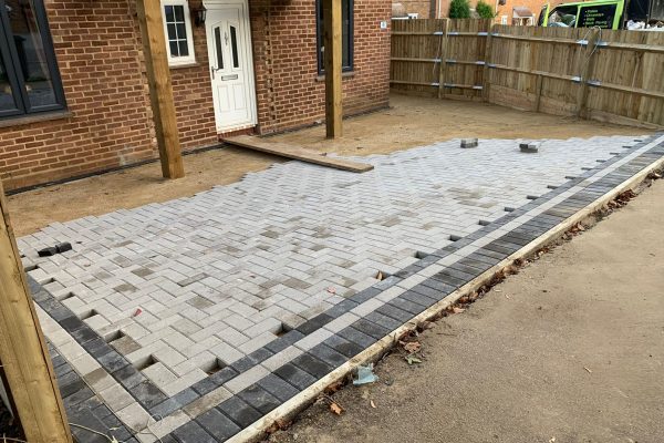 new block paved drive welwyn