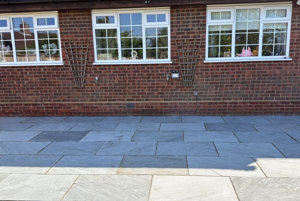 SANDSTONE PATIO HOW WOOD ST ALBANS