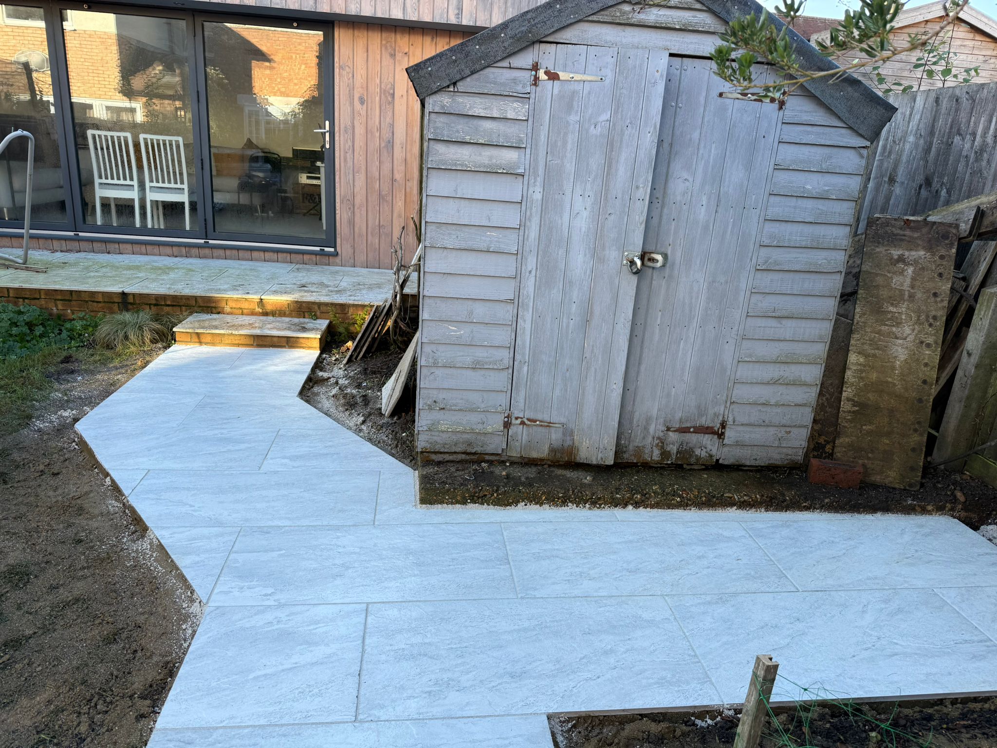 new porcelain path laid in St Albans AL3