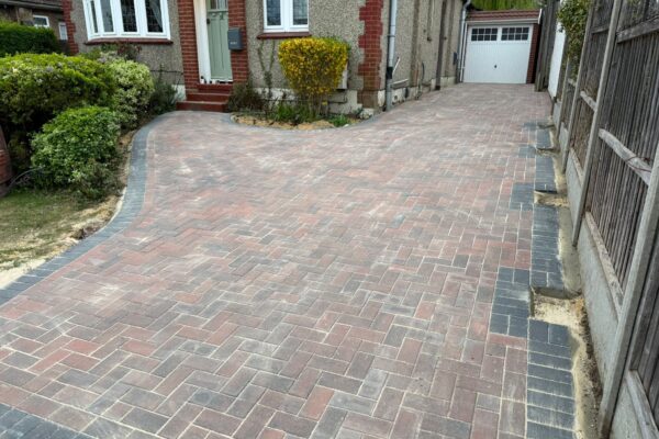 new block paving driveway Cuffley